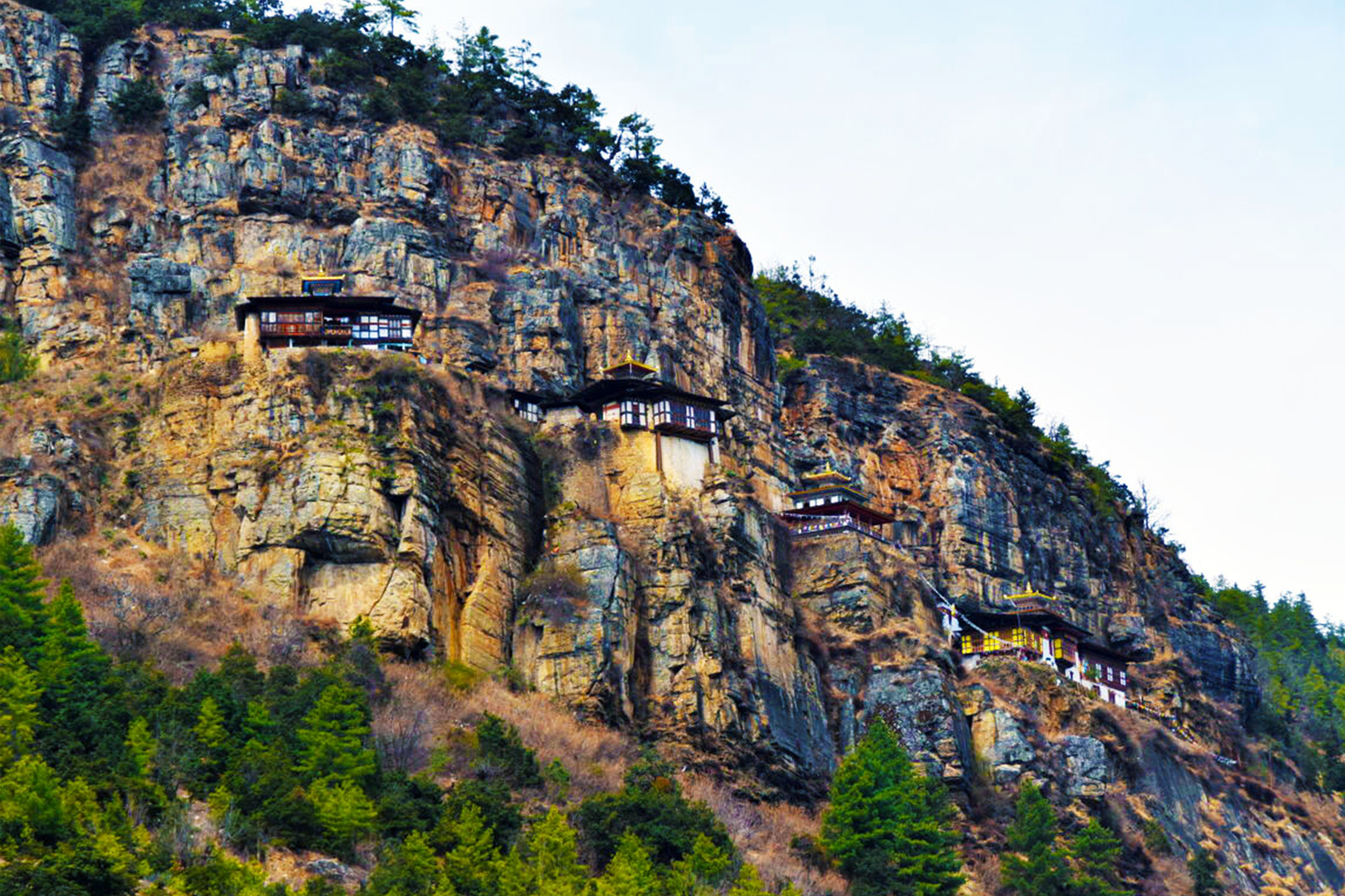 Dzongdrakha Lhakhang